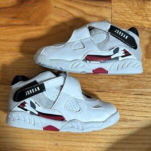 Jordan 8 retro size 9c